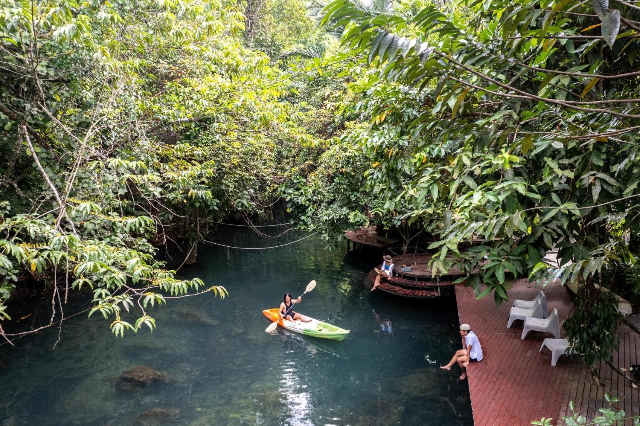 Blu Monkey Pooltara Krabi Hotel & Villas Pet Friendly מראה חיצוני תמונה