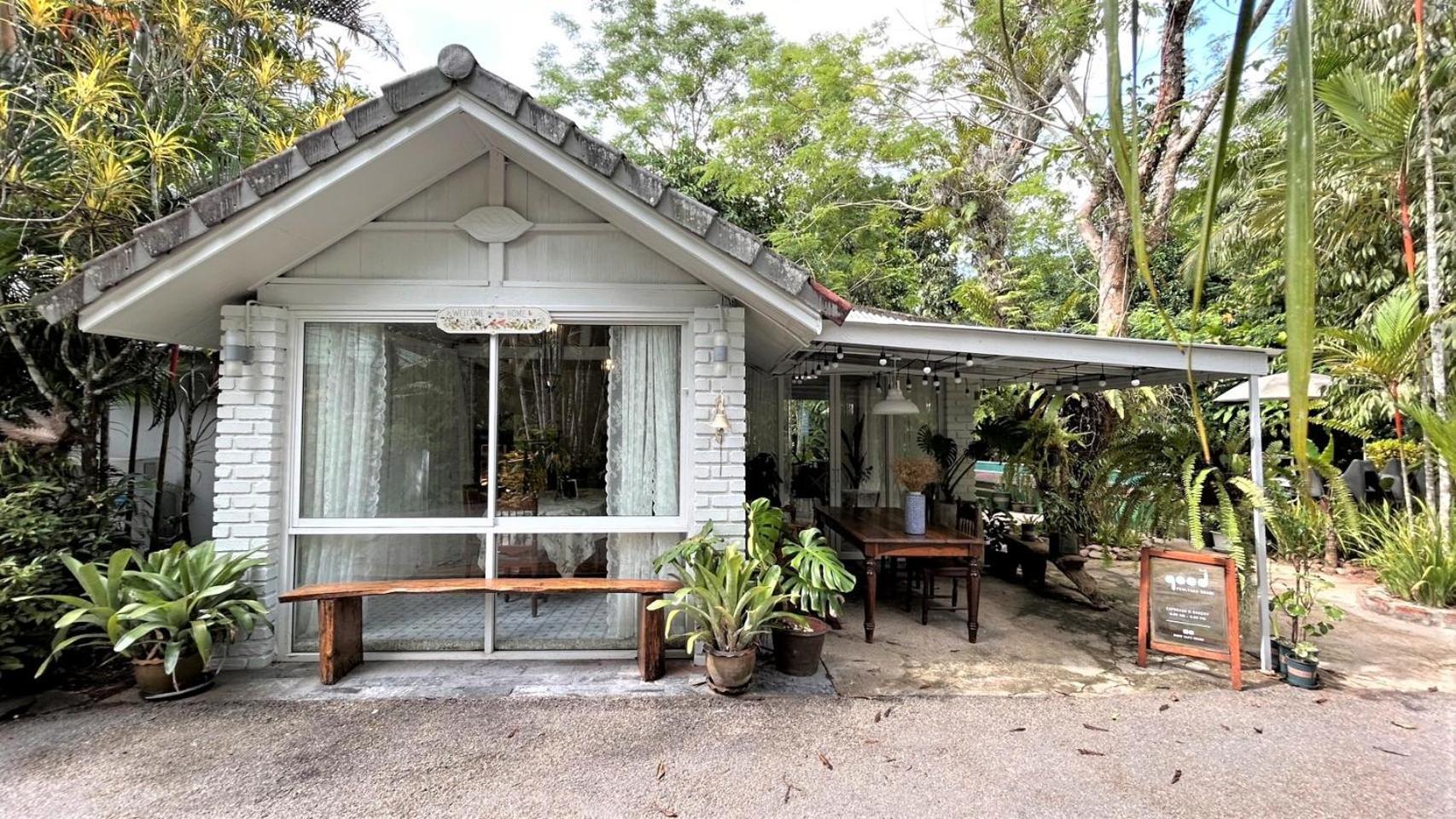 Blu Monkey Pooltara Krabi Hotel & Villas Pet Friendly מראה חיצוני תמונה